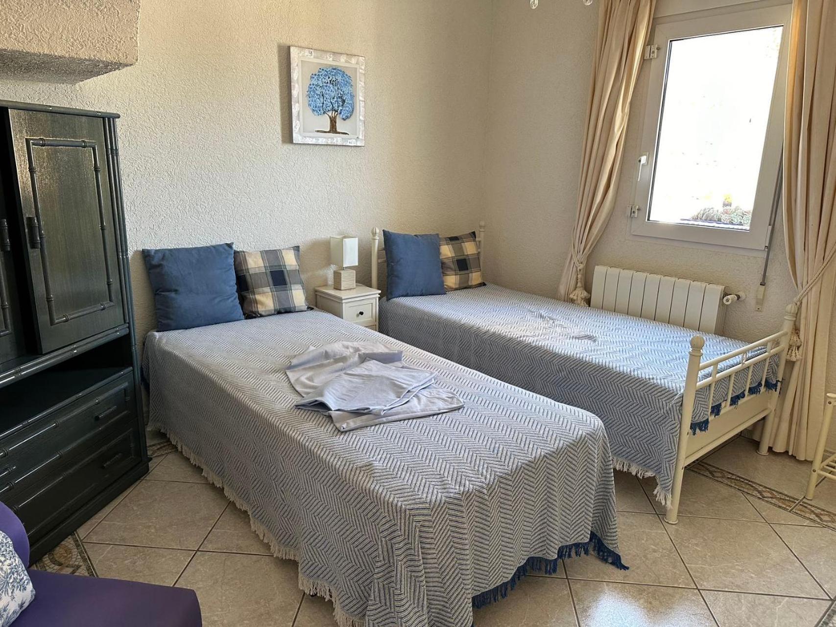 Cost-a Blanca Villa *